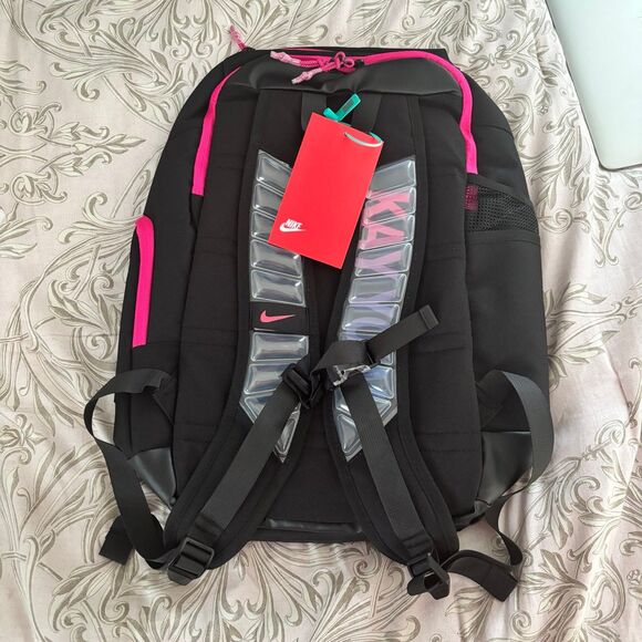 Nike Hoops Elite Pro 32L Basketball Backpack Black Pink Blue NWT - Picture 2 of 5